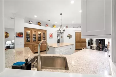 10111 Weeks Drive, Brooksville, FL 34601 - Photo 13