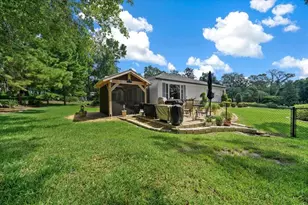 10111 Weeks Dr, Brooksville, FL 34601 - Photo 43