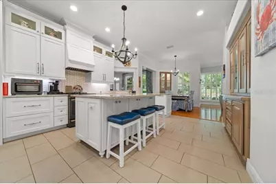 10111 Weeks Drive, Brooksville, FL 34601 - Photo 11