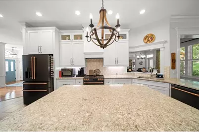 10111 Weeks Drive, Brooksville, FL 34601 - Photo 15