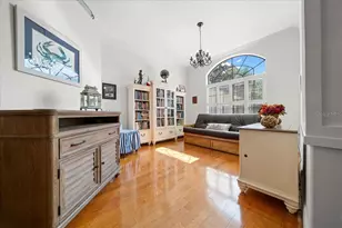 10111 Weeks Dr, Brooksville, FL 34601 - Photo 5