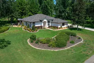 10111 Weeks Dr, Brooksville, FL 34601 - Photo 1