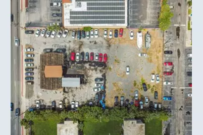 5201 66th Street N, Saint Petersburg, FL 33709 - Photo 3