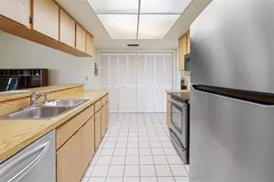 7425 Leith Ct, Weeki Wachee, FL 34613 - Photo 3