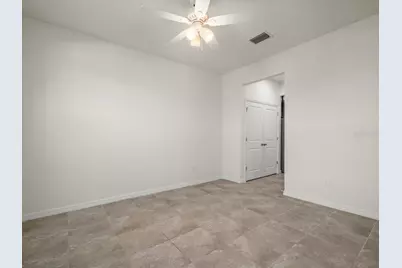 5715 Hevena Court, Palmetto, FL 34221 - Photo 9