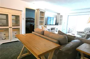 11231 Dollar Lake Dr, Port Richey, FL 34668 - Photo 15