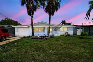 13606 Allyn Dr, Hudson, FL 34667 - Photo 3