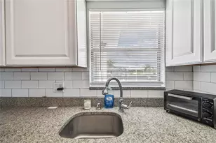 13606 Allyn Dr, Hudson, FL 34667 - Photo 21