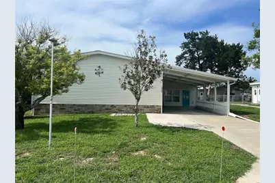 9237 Salisbury Drive, Brooksville, FL 34613 - Photo 1