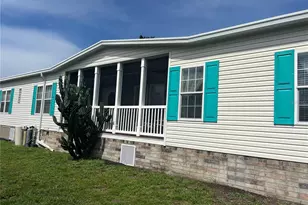 9237 Salisbury Dr, Brooksville, FL 34613 - Photo 3