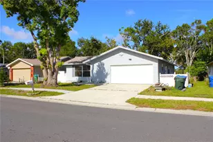 1650 12th St SW, Largo, FL 33778 - Photo 3