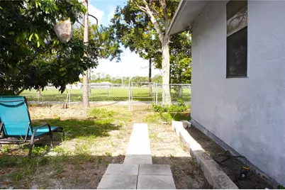 1650 12th Street SW, Largo, FL 33778 - Photo 49