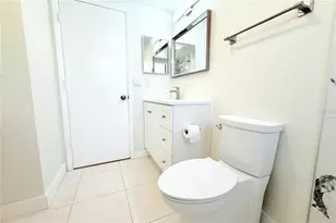 1650 12th St SW, Largo, FL 33778 - Photo 37