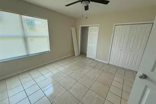 7319 Holiday Dr, Spring Hill, FL 34606 - Photo 11