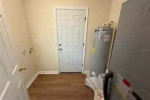 7319 Holiday Dr, Spring Hill, FL 34606 - Photo 13