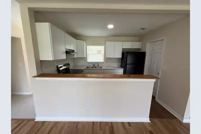 7319 Holiday Drive, Spring Hill, FL 34606 - Photo 7