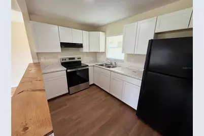 7319 Holiday Drive, Spring Hill, FL 34606 - Photo 5