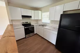 7319 Holiday Dr, Spring Hill, FL 34606 - Photo 5