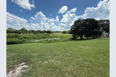 7319 Holiday Drive, Spring Hill, FL 34606 - Photo 17