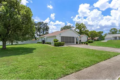 13418 Lawrence Street, Spring Hill, FL 34609 - Photo 41