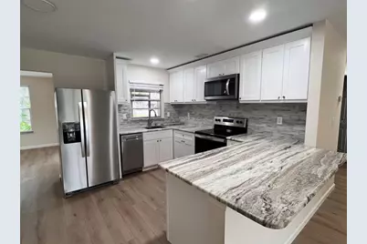 7020 Wentworth Way, New Port Richey, FL 34655 - Photo 3