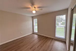 7020 Wentworth Way, New Port Richey, FL 34655 - Photo 9