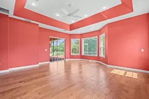 8698 Mississippi Run, Weeki Wachee, FL 34613 - Photo 33