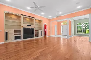 8698 Mississippi Run, Weeki Wachee, FL 34613 - Photo 9
