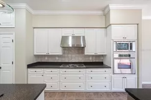 8698 Mississippi Run, Weeki Wachee, FL 34613 - Photo 31