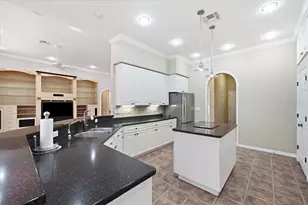 8698 Mississippi Run, Weeki Wachee, FL 34613 - Photo 27