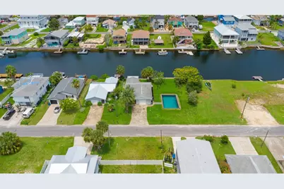 4011 Centavo Court, Hernando Beach, FL 34607 - Photo 15