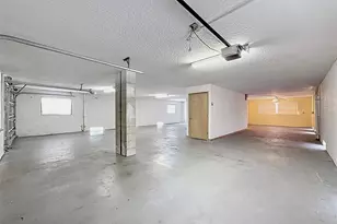 5827 Rio Dr, New Port Richey, FL 34652 - Photo 15