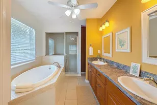 5827 Rio Dr, New Port Richey, FL 34652 - Photo 7