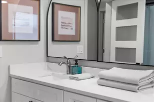 10001 S Yacht Club Dr, Treasure Island, FL 33706 - Photo 59