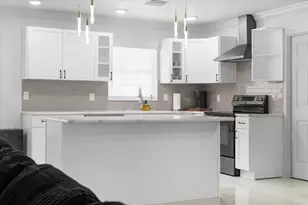 10001 S Yacht Club Dr, Treasure Island, FL 33706 - Photo 57