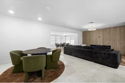 10001 S Yacht Club Drive, Treasure Island, FL 33706 - Photo 17