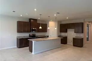 5712 Freshwater Cyn Dr, Saint Cloud, FL 34771 - Photo 3