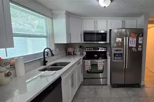 9116 Gray Fox Ln, Port Richey, FL 34668 - Photo 11