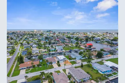 13739 San Juan Avenue, Hudson, FL 34667 - Photo 5