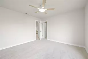 9402 Stonewall Ln, New Port Richey, FL 34655 - Photo 29