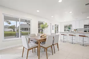 9402 Stonewall Ln, New Port Richey, FL 34655 - Photo 11