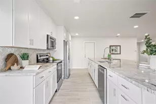 9402 Stonewall Ln, New Port Richey, FL 34655 - Photo 19