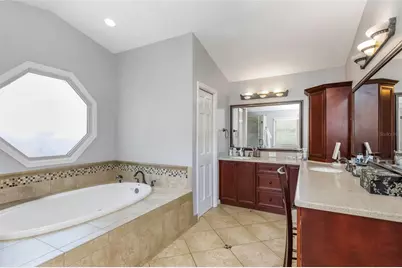 1065 Sable Court NE, Saint Petersburg, FL 33702 - Photo 13