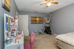 1065 Sable Ct N E, Saint Petersburg, FL 33702 - Photo 13