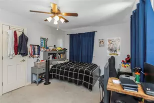 1065 Sable Ct N E, Saint Petersburg, FL 33702 - Photo 17