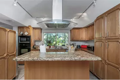 1065 Sable Court NE, Saint Petersburg, FL 33702 - Photo 49