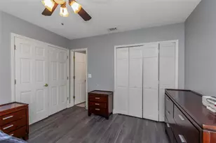 1065 Sable Ct N E, Saint Petersburg, FL 33702 - Photo 37