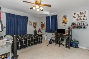 1065 Sable Ct N E, Saint Petersburg, FL 33702 - Photo 19