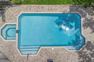 1065 Sable Ct N E, Saint Petersburg, FL 33702 - Photo 63