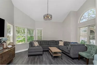 1065 Sable Court NE, Saint Petersburg, FL 33702 - Photo 11